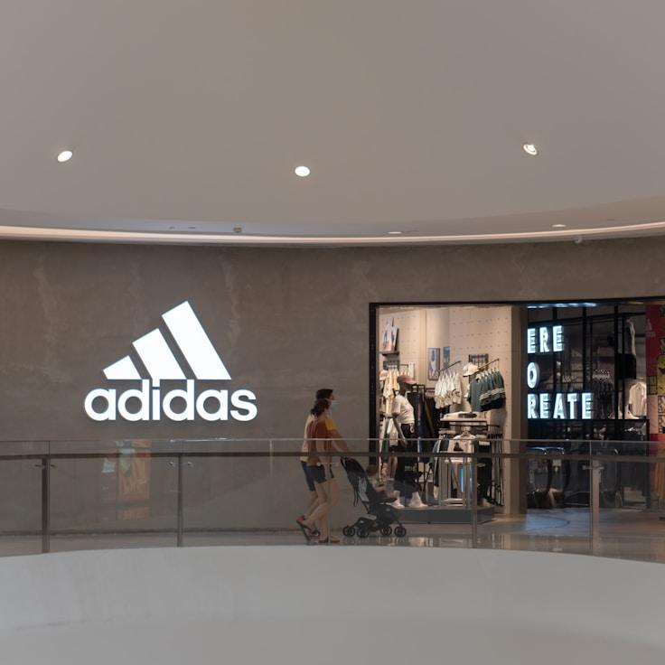 Dining out as an expat family in Canada